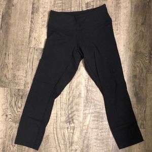 Lululemon Cropped Black Leggings - size 4